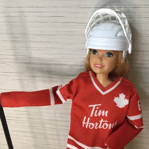 Hockey Barbie Doll - Picture 2 of 6